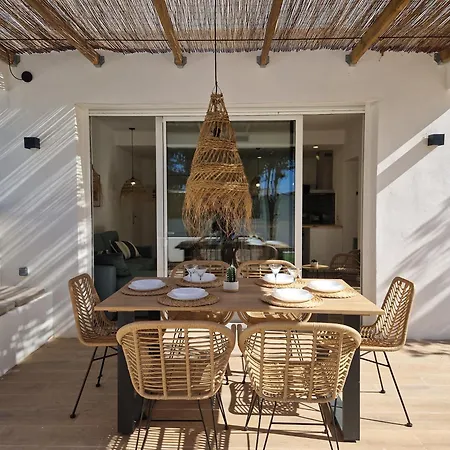 Apartment Gorgot 4p D Con Terraza Y Piscina Comunitaria Cerca De La Playa Empuriabrava